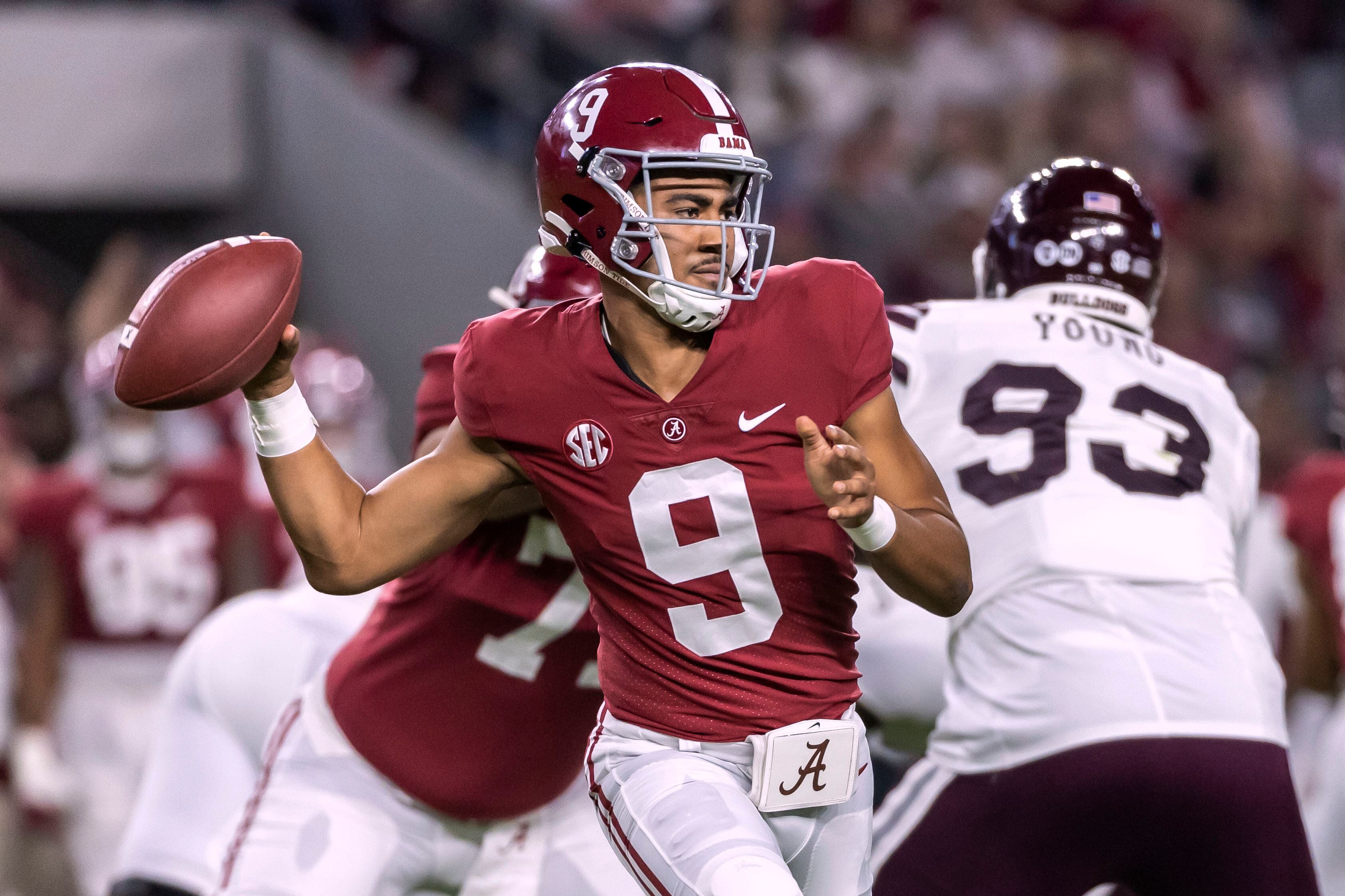 AP NFL Mock Draft: Panthers take Alabama's Bryce Young No. 1