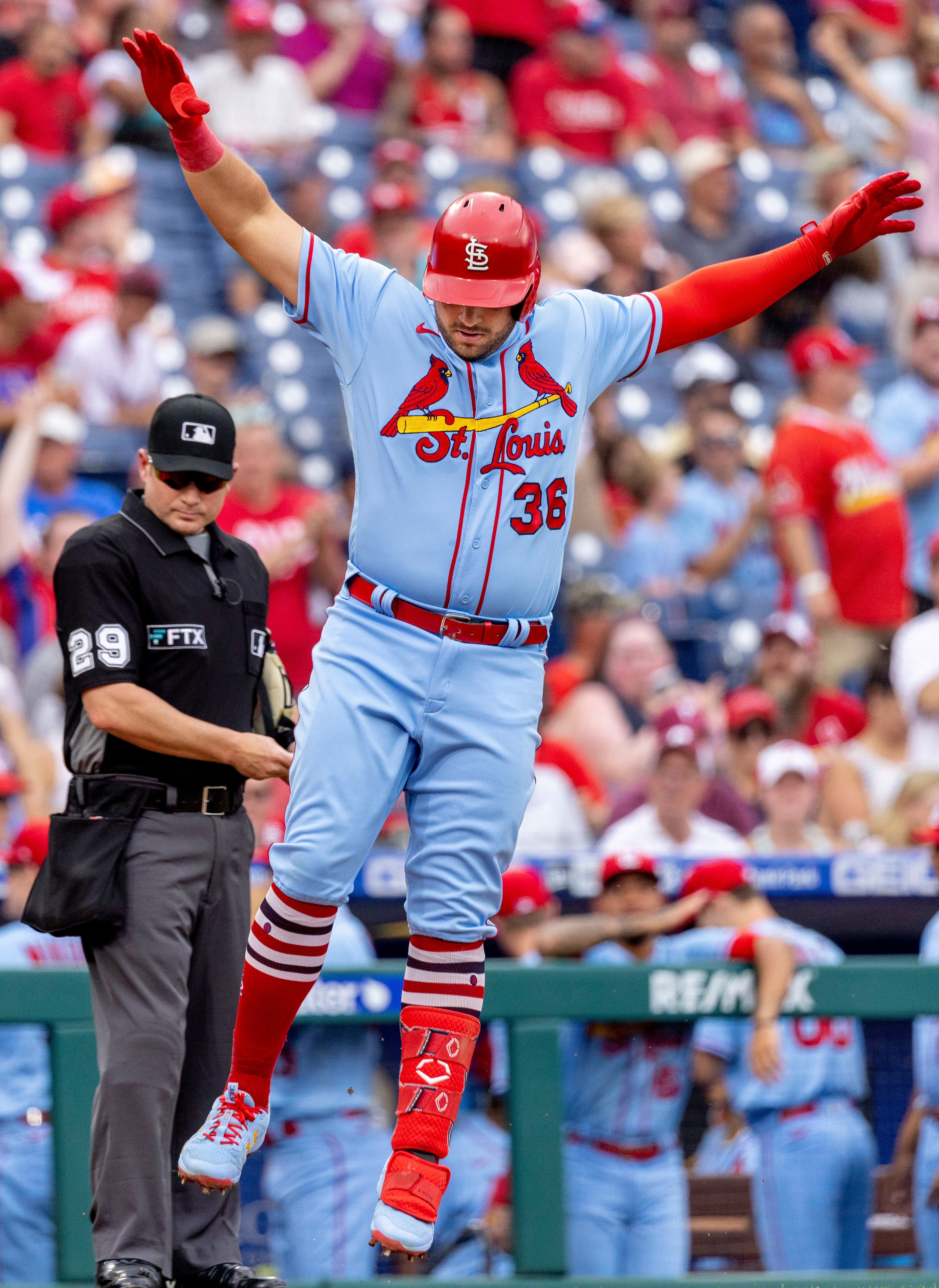 CARDS HELSLEY COULDN'T FIND PLATE, AND PHILS FOUND IT 6 TIMES