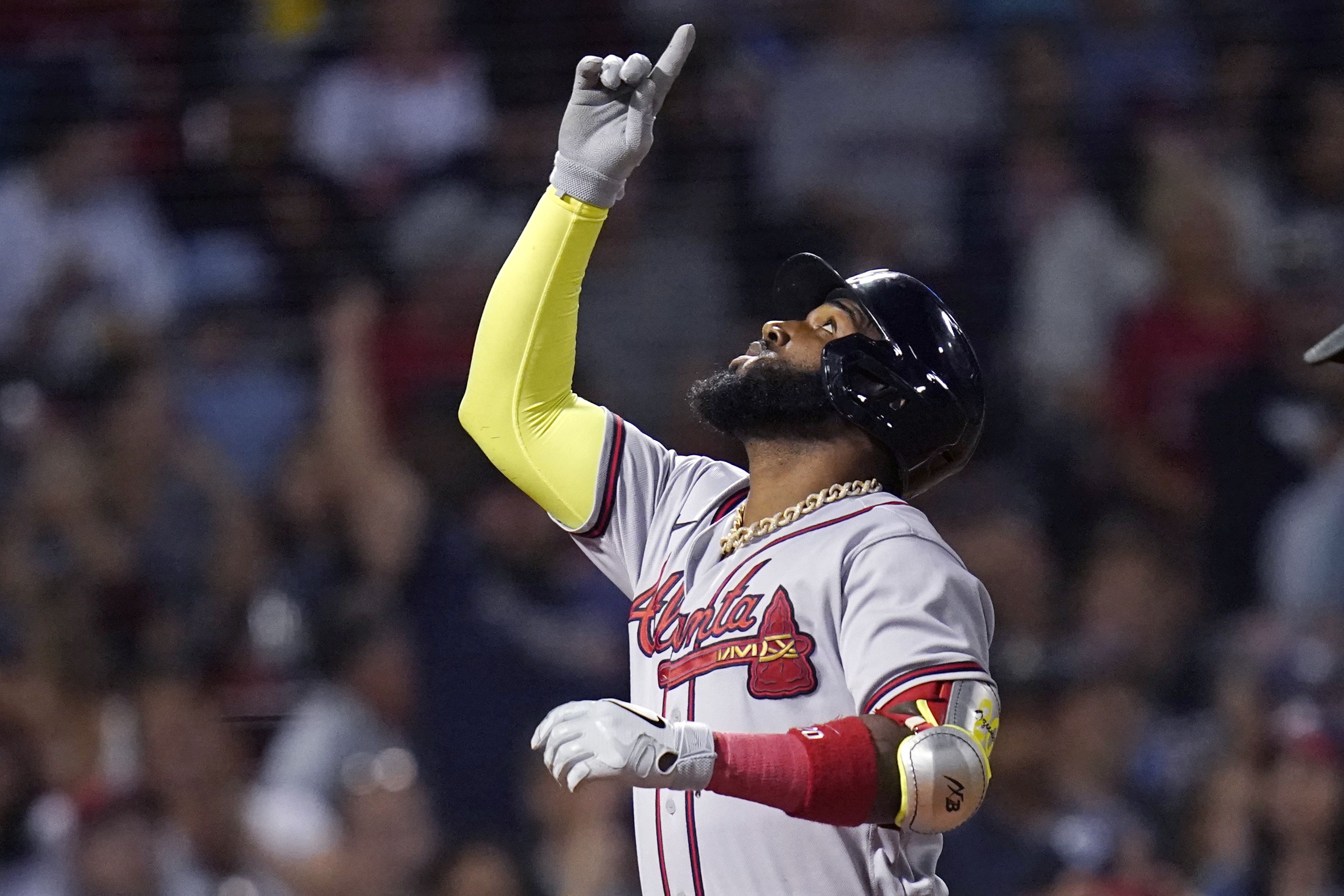 Braves outfielder Marcell Ozuna apologized to his teammates and