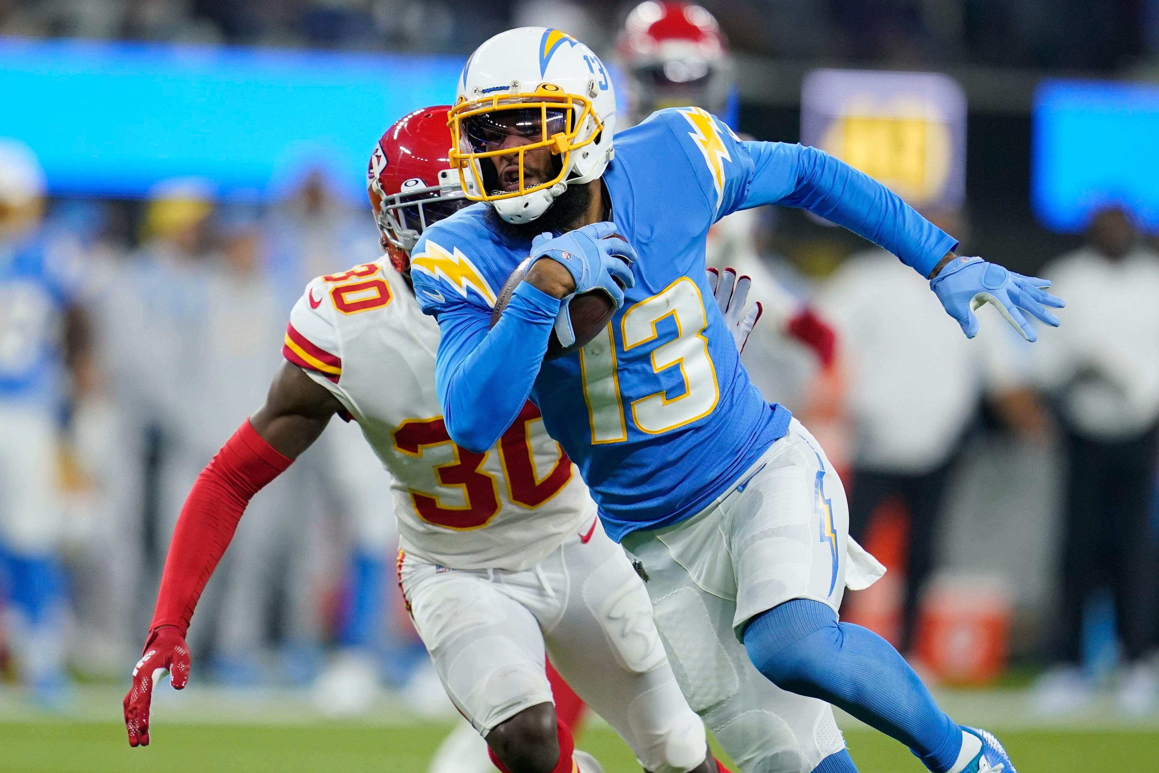 Chiefs defeat Chargers in overtime on Travis Kelce's touchdown