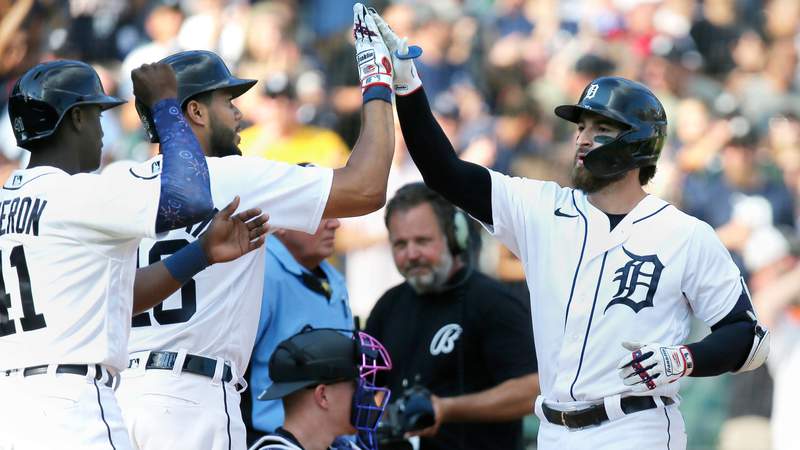 Haase, Tigers shake off rough start in 6-2 win over Orioles