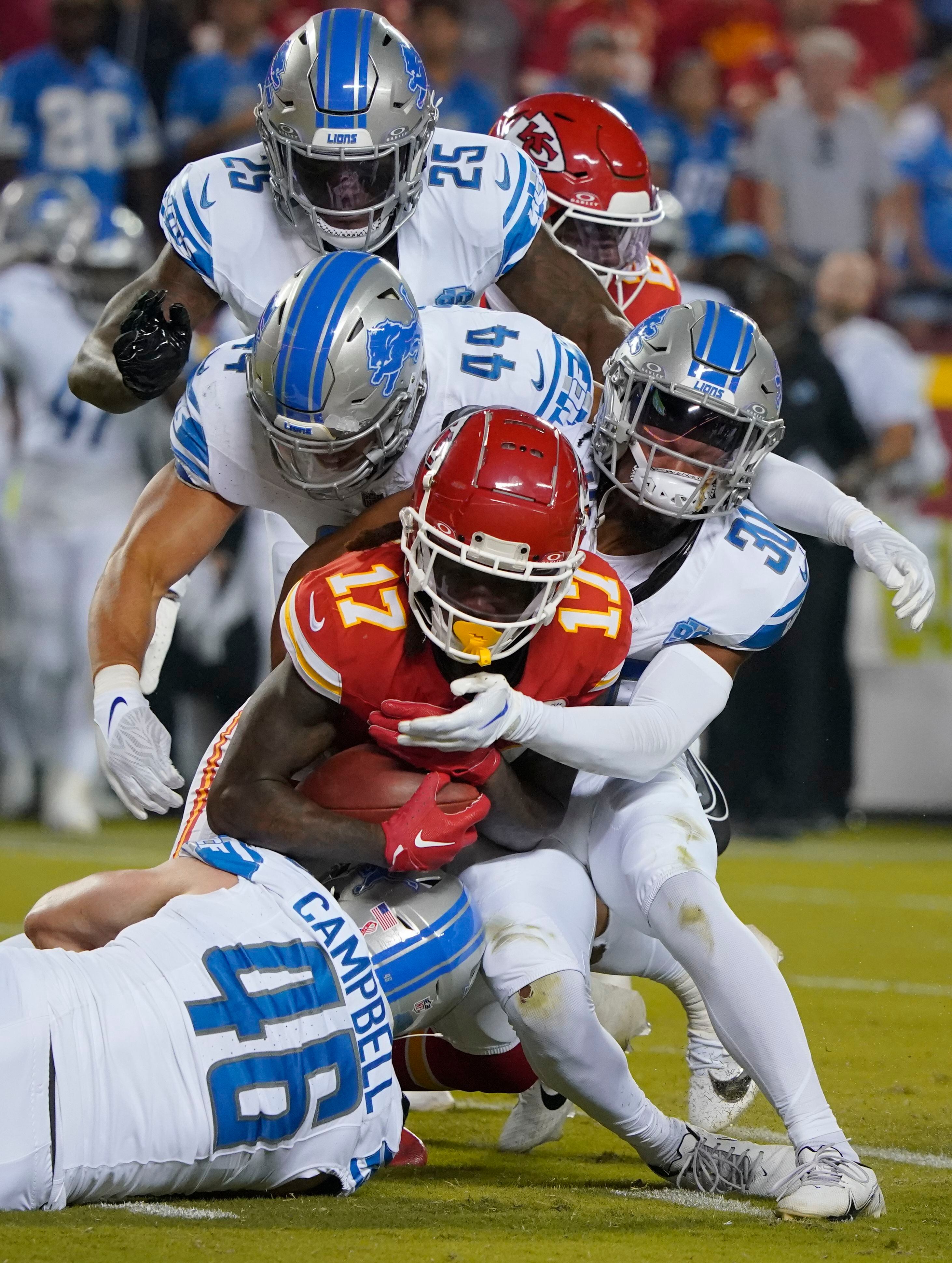 Lions spoil Chiefs' celebration of Super Bowl title by rallying for a 21-20  win in the NFL's opener, Nation/World News