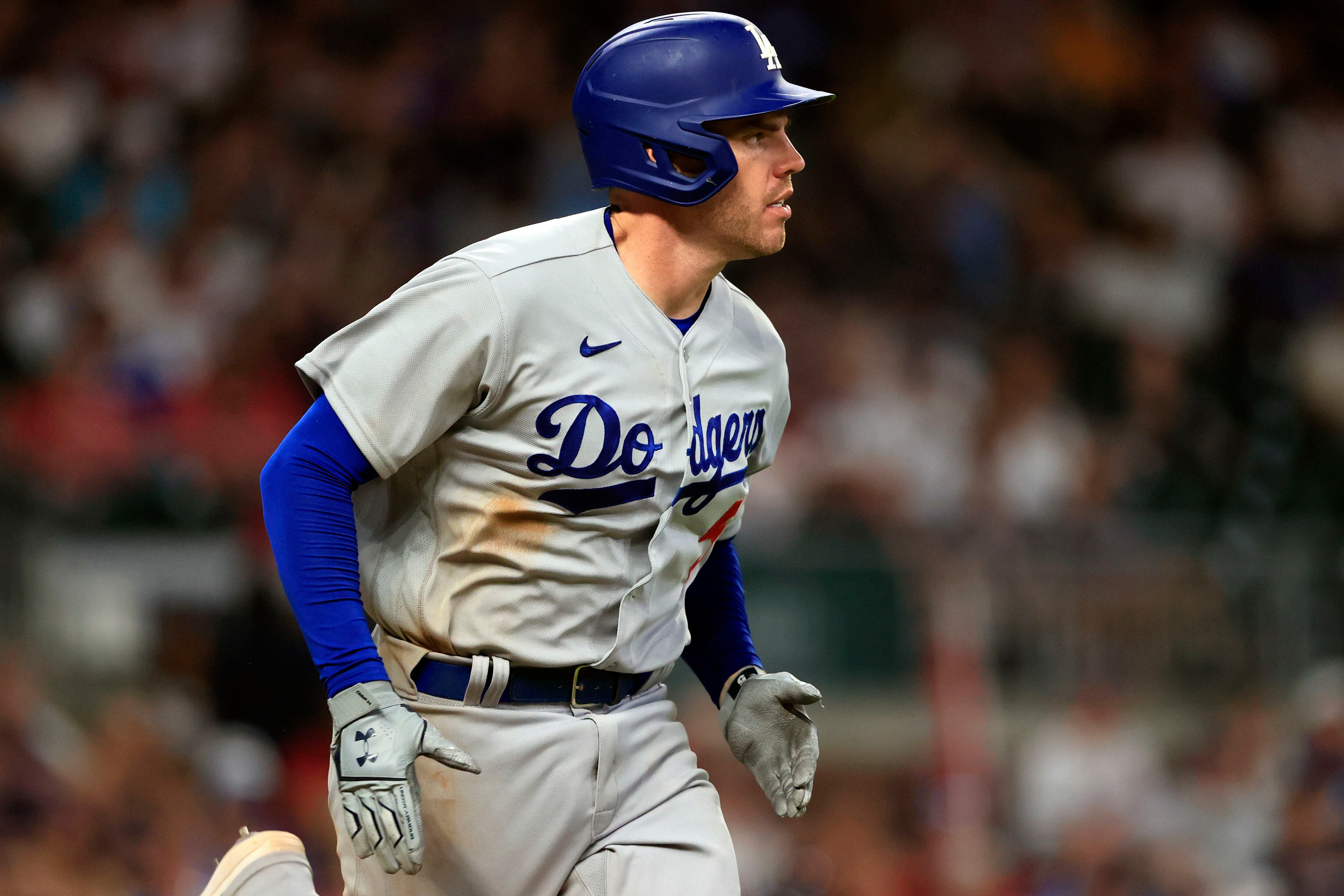 Freddie Freeman overcome with emotion before Braves-Dodgers game