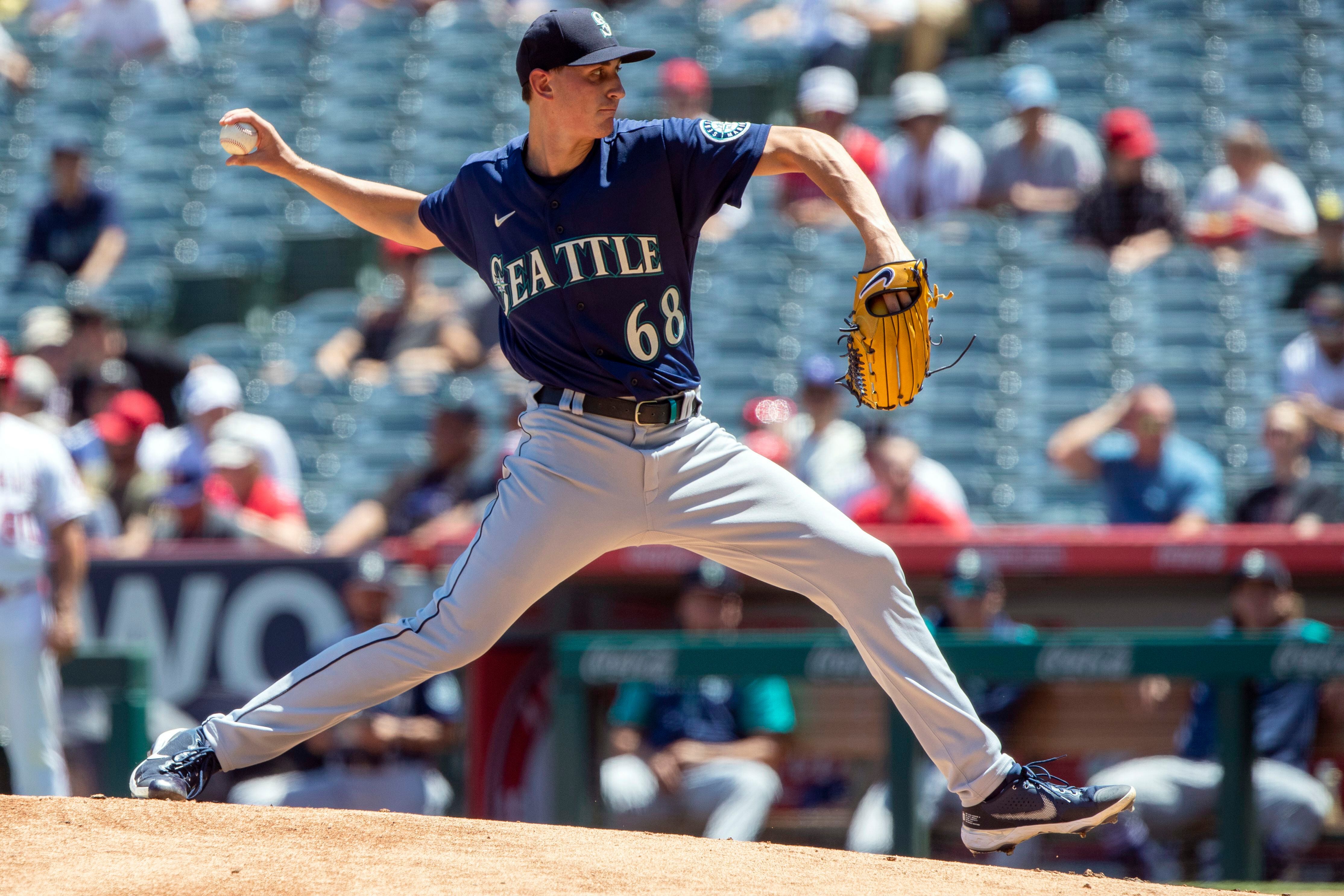 Gonzales dominates Angels with 4-hitter in Mariners' 2-1 win - The San  Diego Union-Tribune