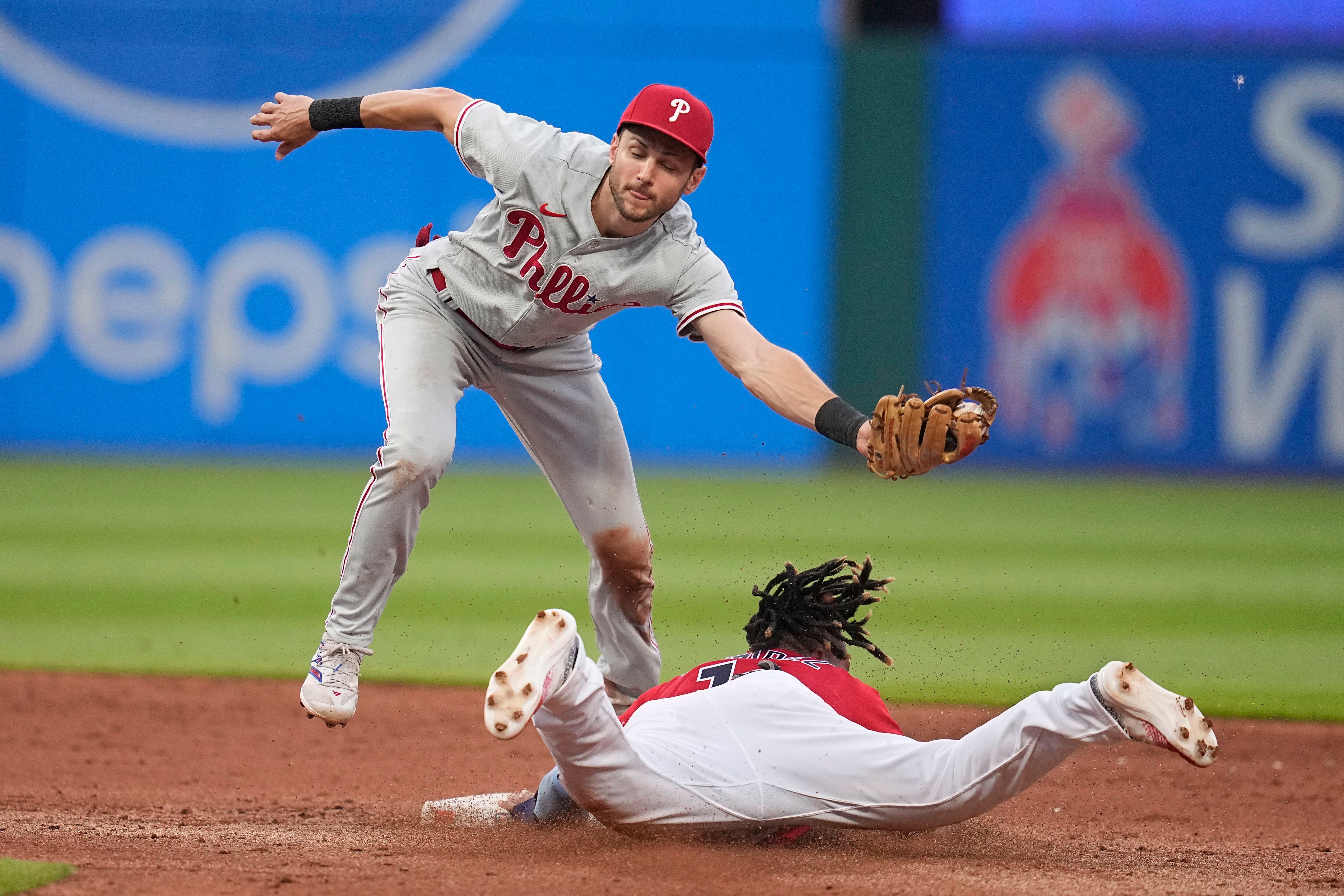 Ramirez has four hits in Guardians 6-5 win over Phillies