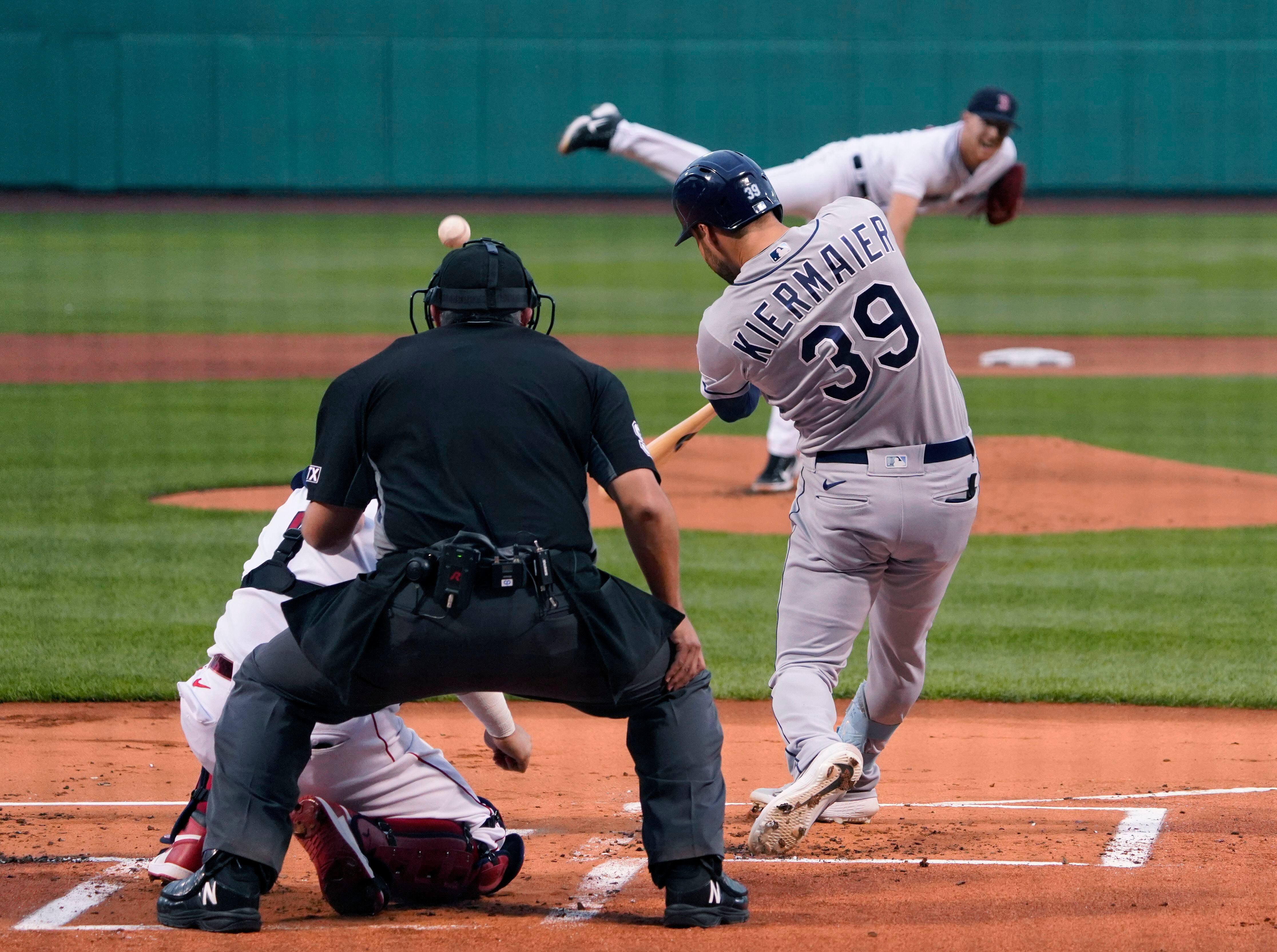 Kiermaier hit after scouting report flap; Rays to playoffs