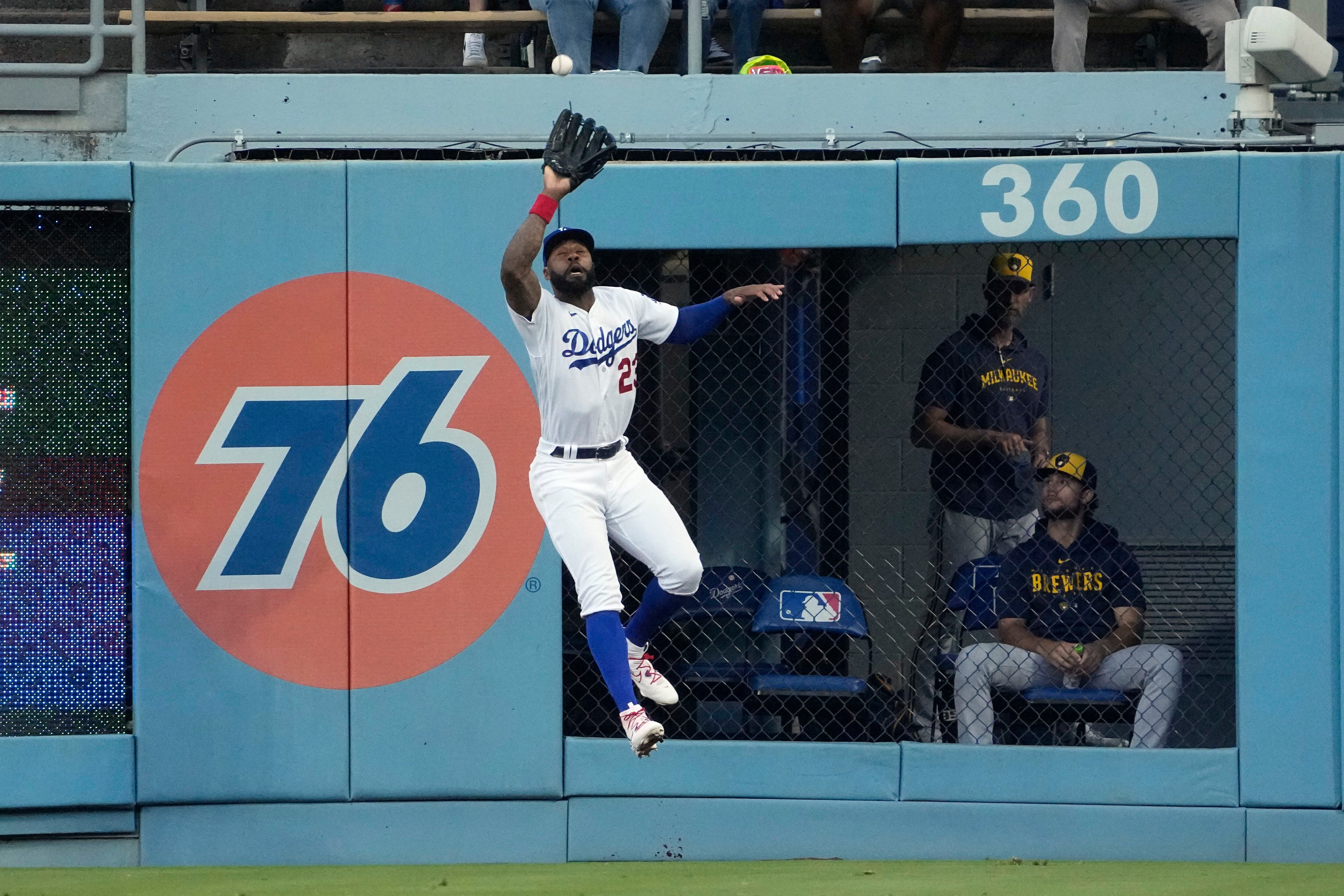 Austin Barnes' sacrifice fly, 04/25/2023