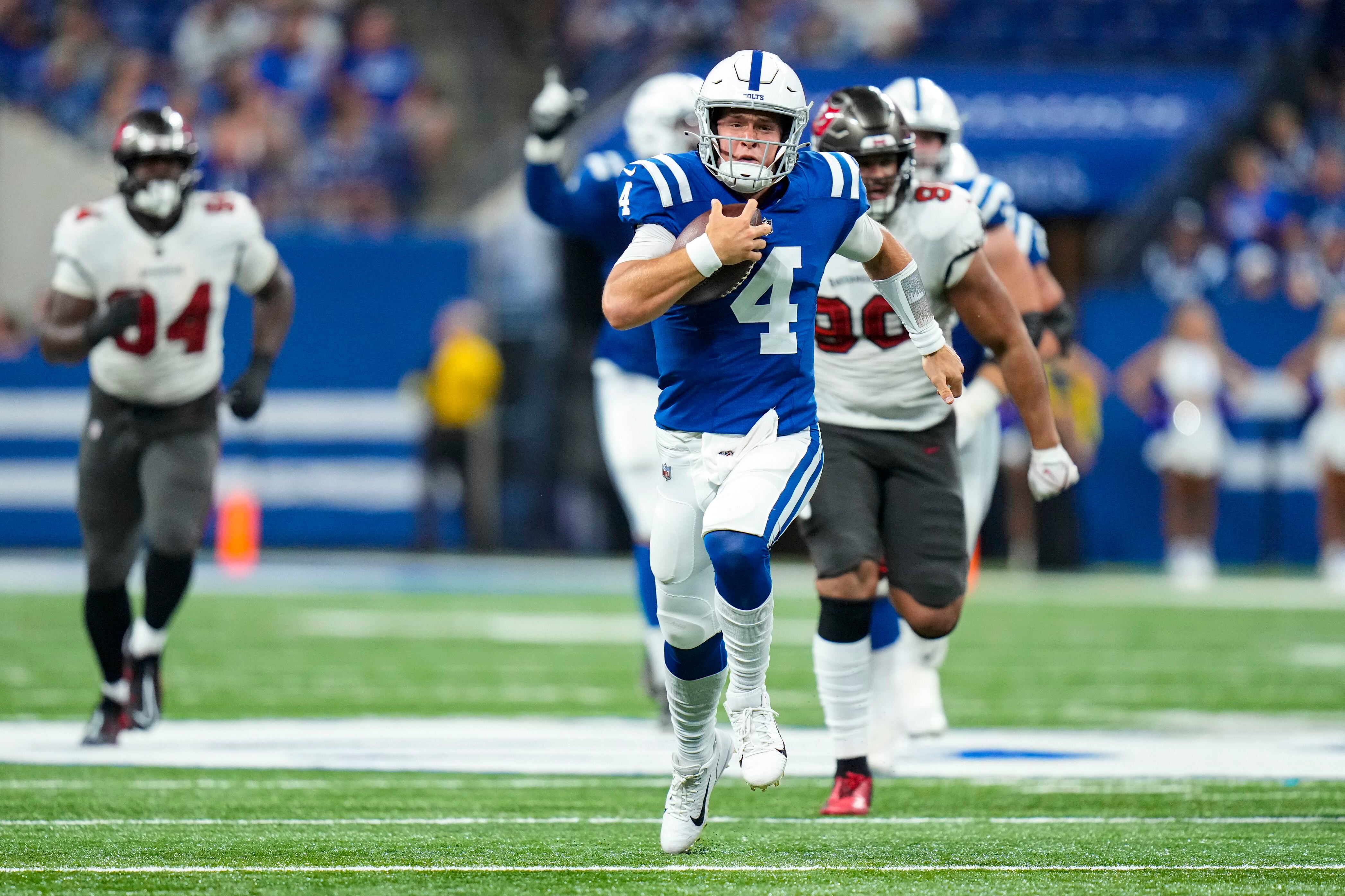 Brady looks sharp, Colts backups prevail in preseason finale