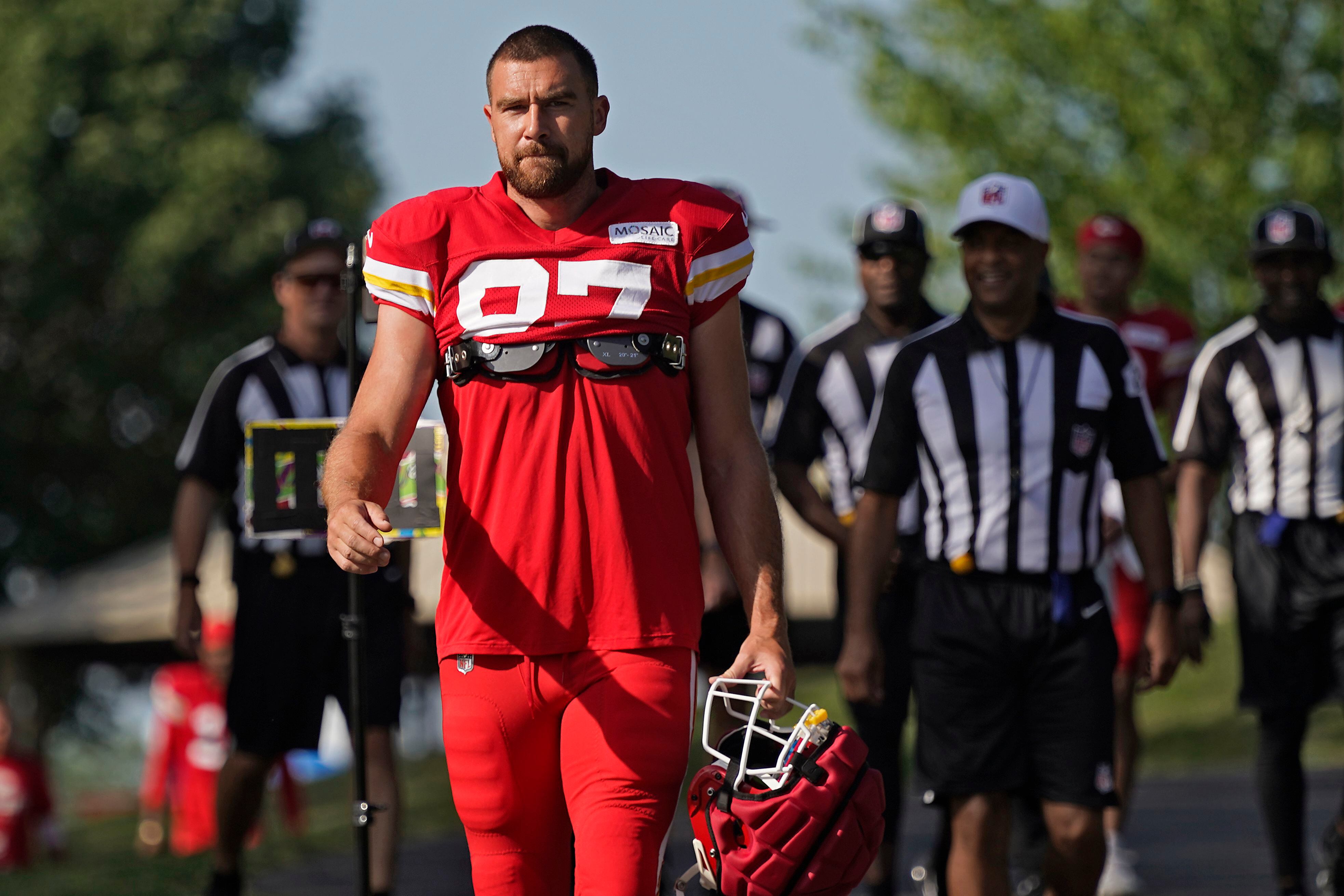 Super Bowl champion Chiefs hold hot, tough practice in 1st day of pads, Pro Sports