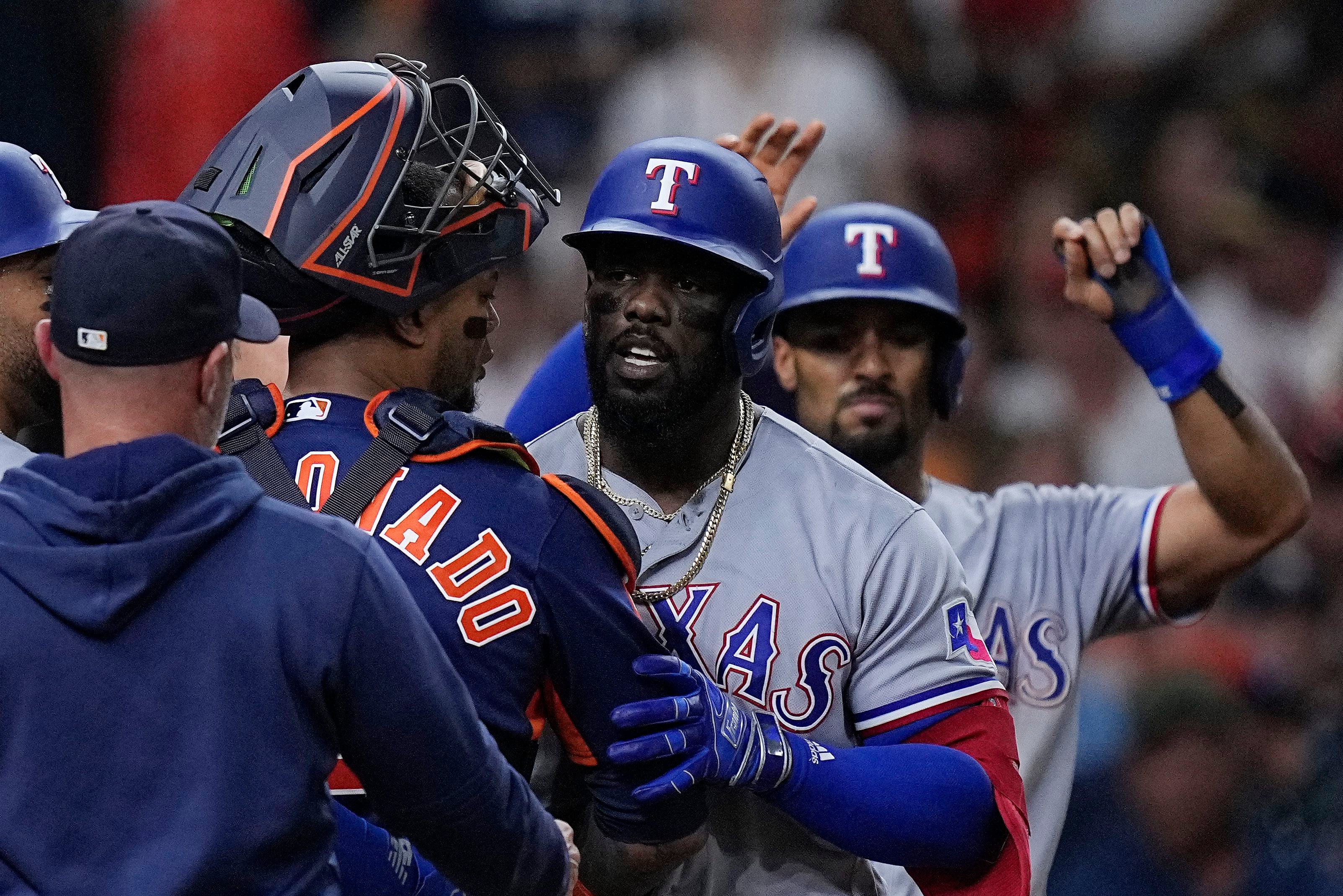 Houston Astros, Dusty Baker rally to win AL West on season's final day