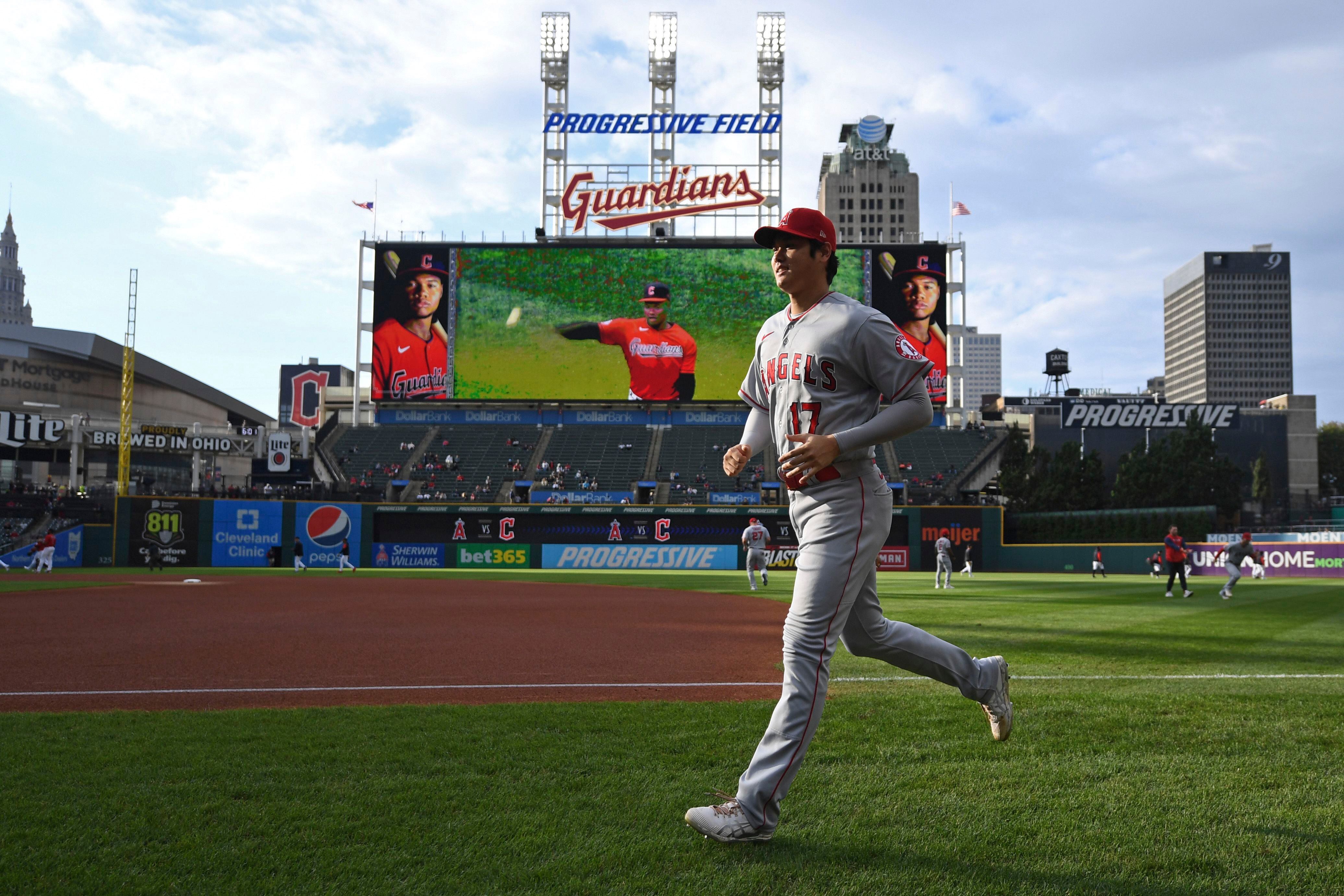 Rob Manfred's criticism of Mike Trout strikes out