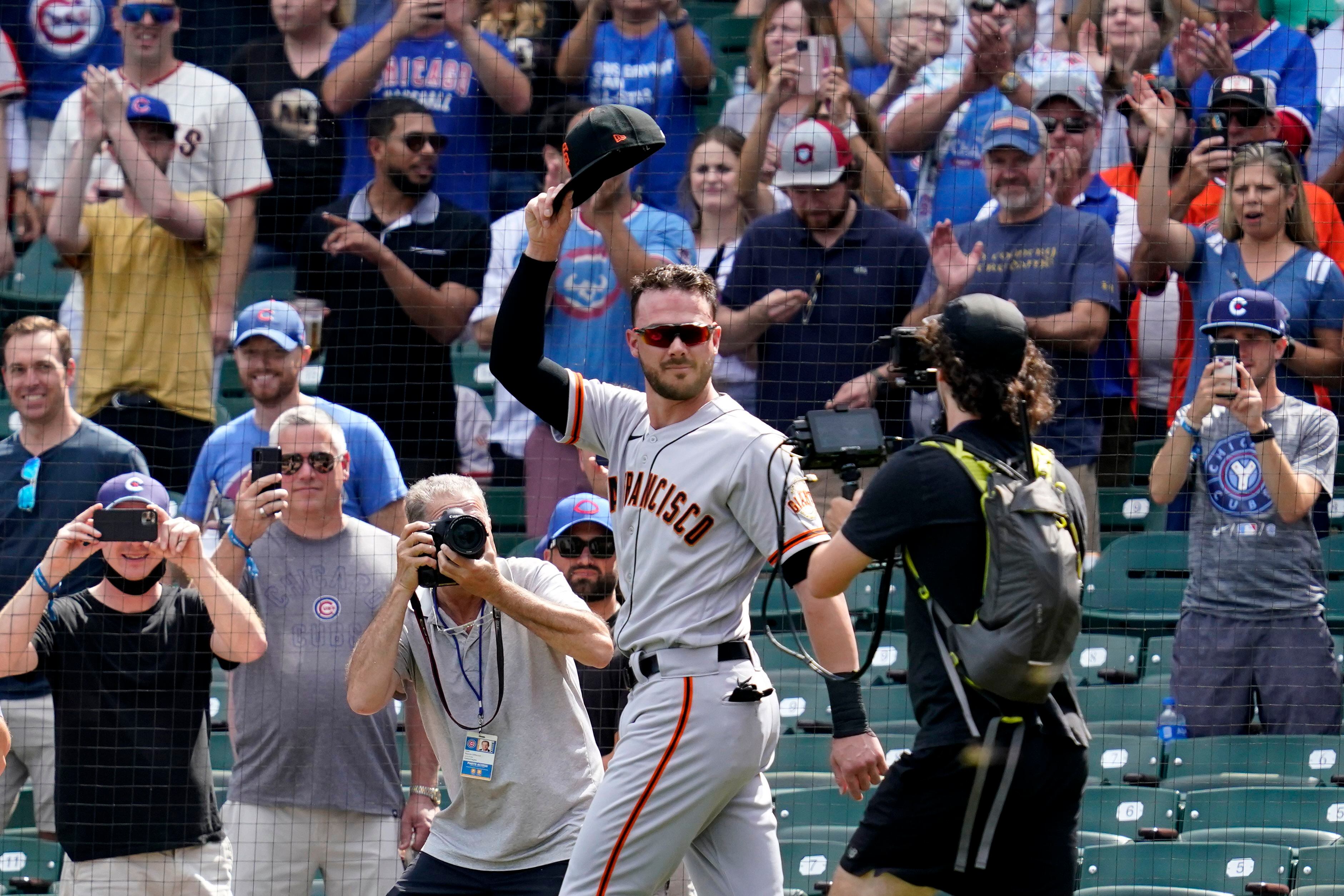 SF Giants' Kris Bryant back in lineup ahead of Wrigley Field return