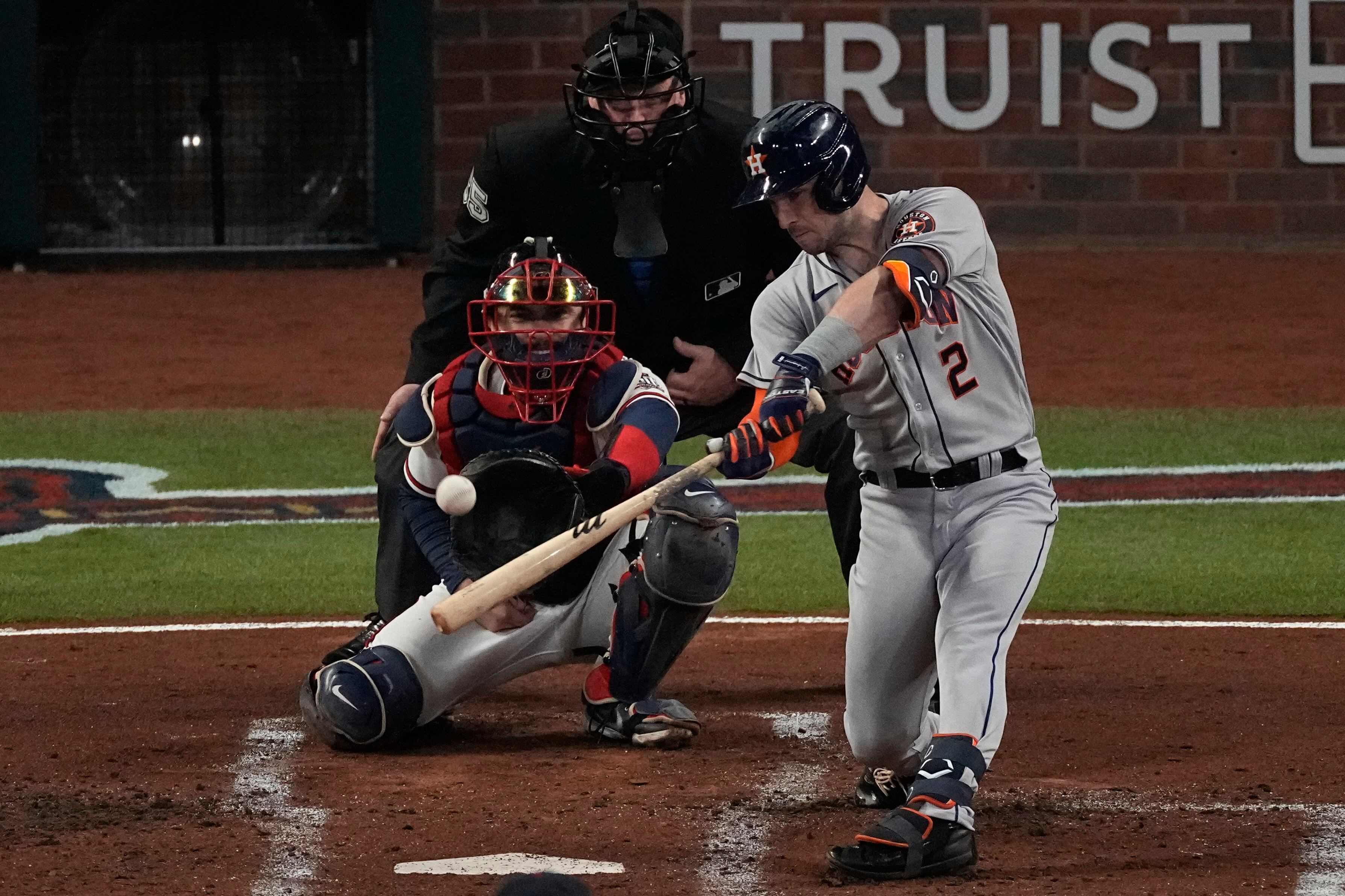 Eddie Rosario's grand slam caps Atlanta Braves' 8-5 comeback win