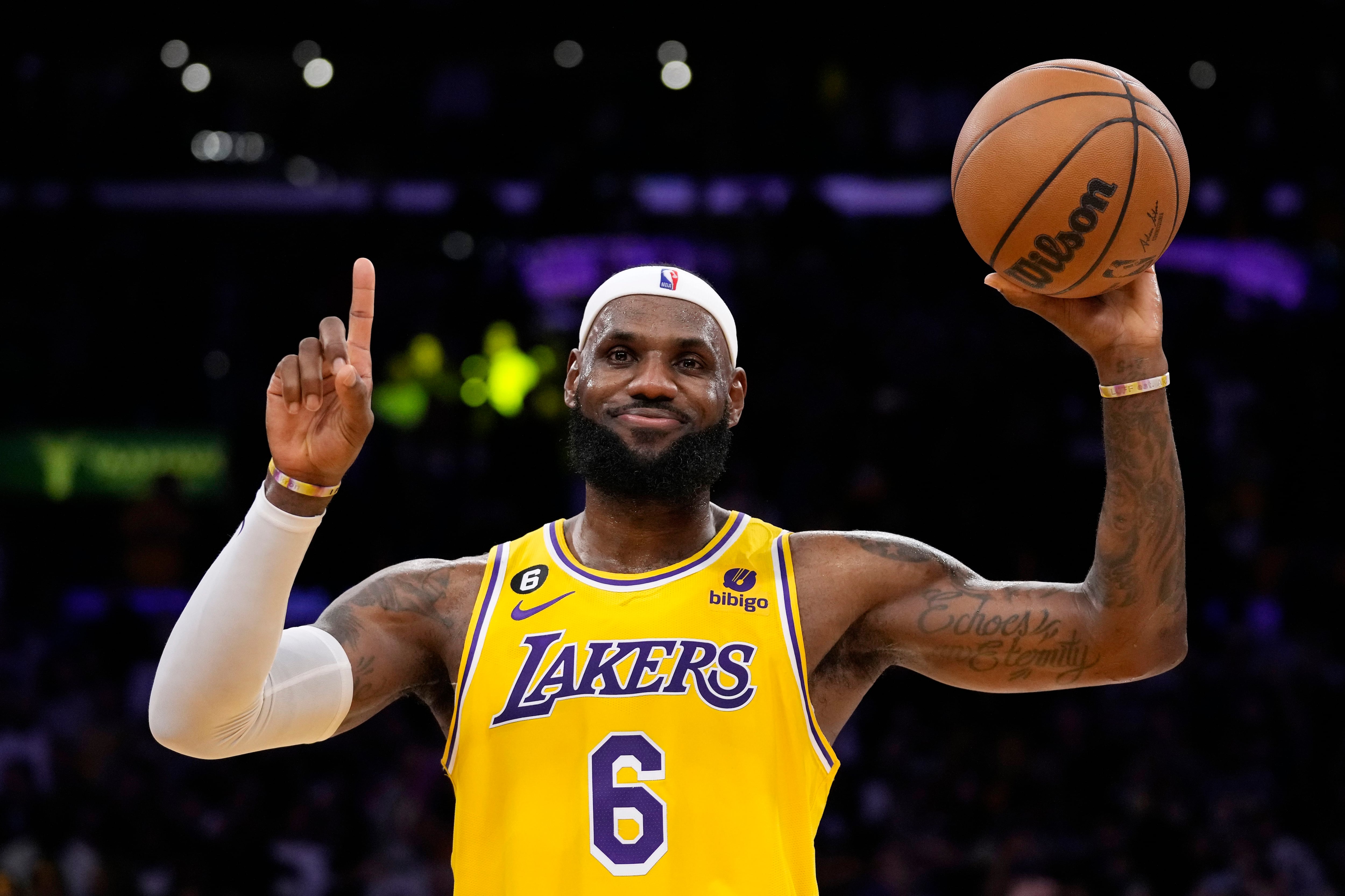 Lakers: LeBron James Approaching Some Crazy Statistical Milestones