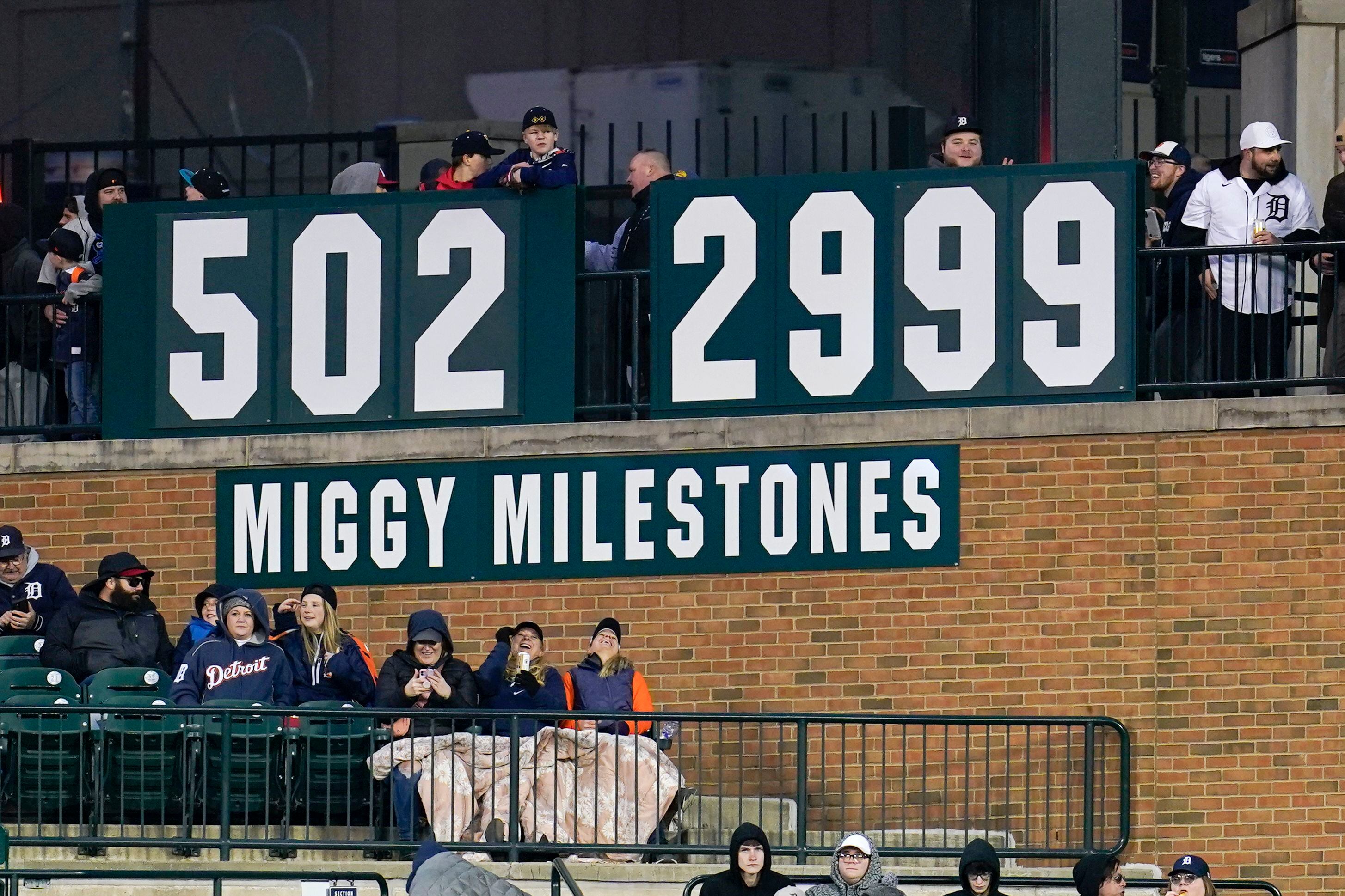 Miguel Cabrera's chase begins anew on Friday: Will he reach 3,000 hits in  Detroit? 