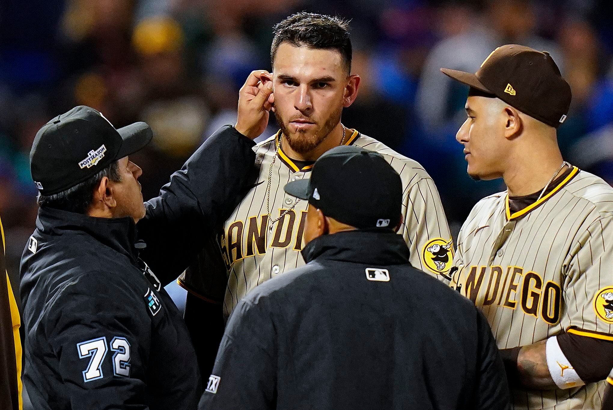 You heard the man, “Secure your bucket hat for the summer!” 🤙 Don't miss  the Joe Musgrove Bucket Hat giveaway on Tuesday, May 2.