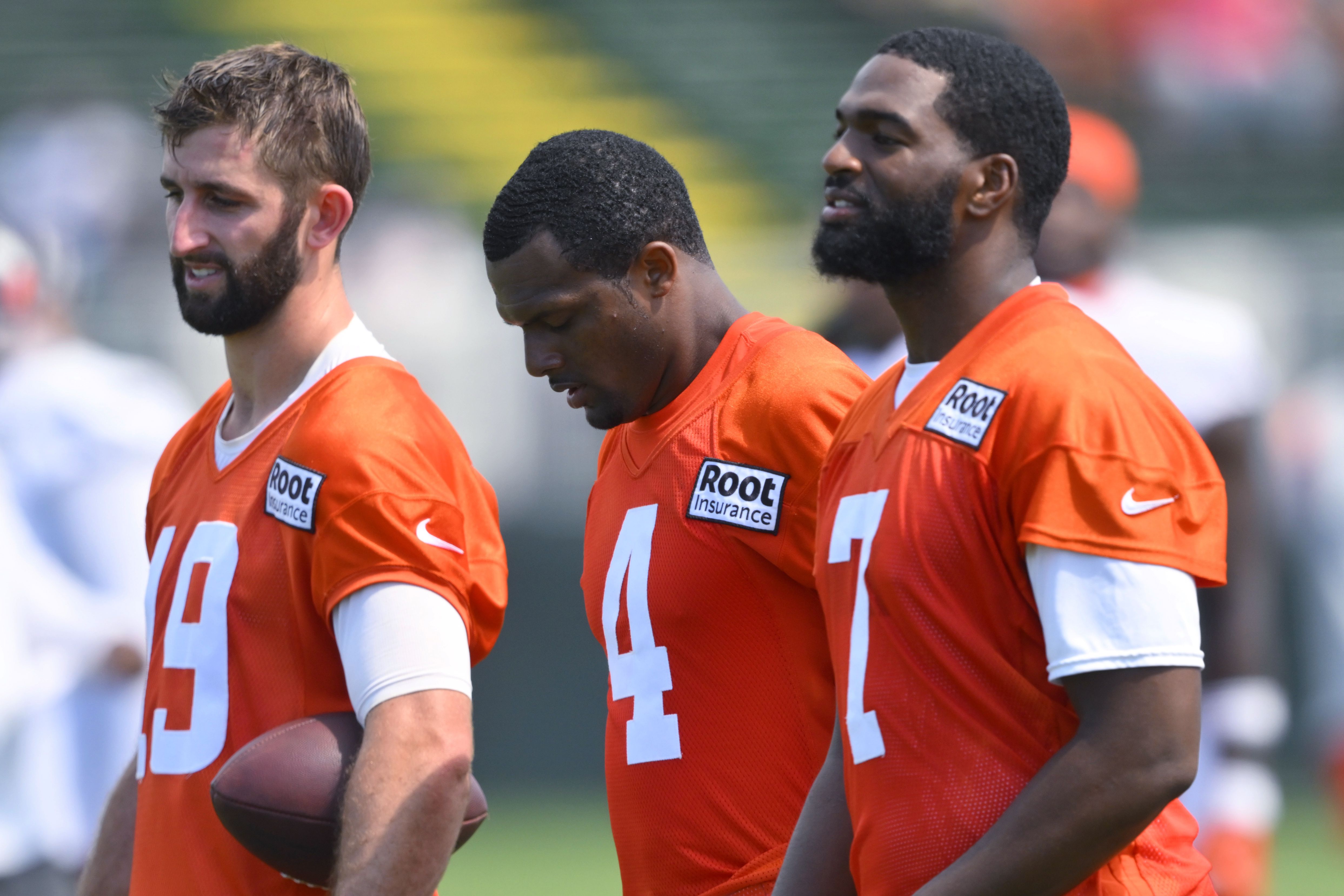 Cleveland Browns quarterback Jacoby Brissett against the Carolina